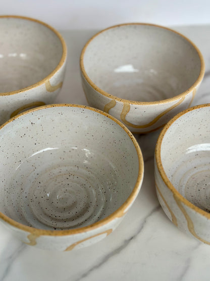 WHITE ABSTRACT BOWL - RAW RIM