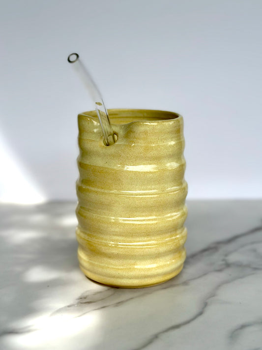 YELLOW WAVY STRAW TUMBLER