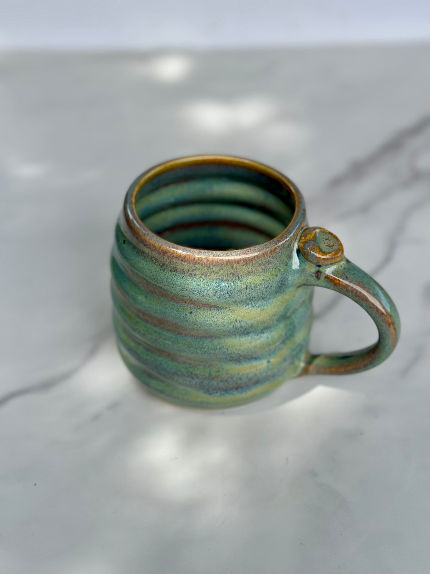 BLUE SMALL WAVY MUG