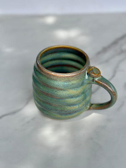 BLUE SMALL WAVY MUG
