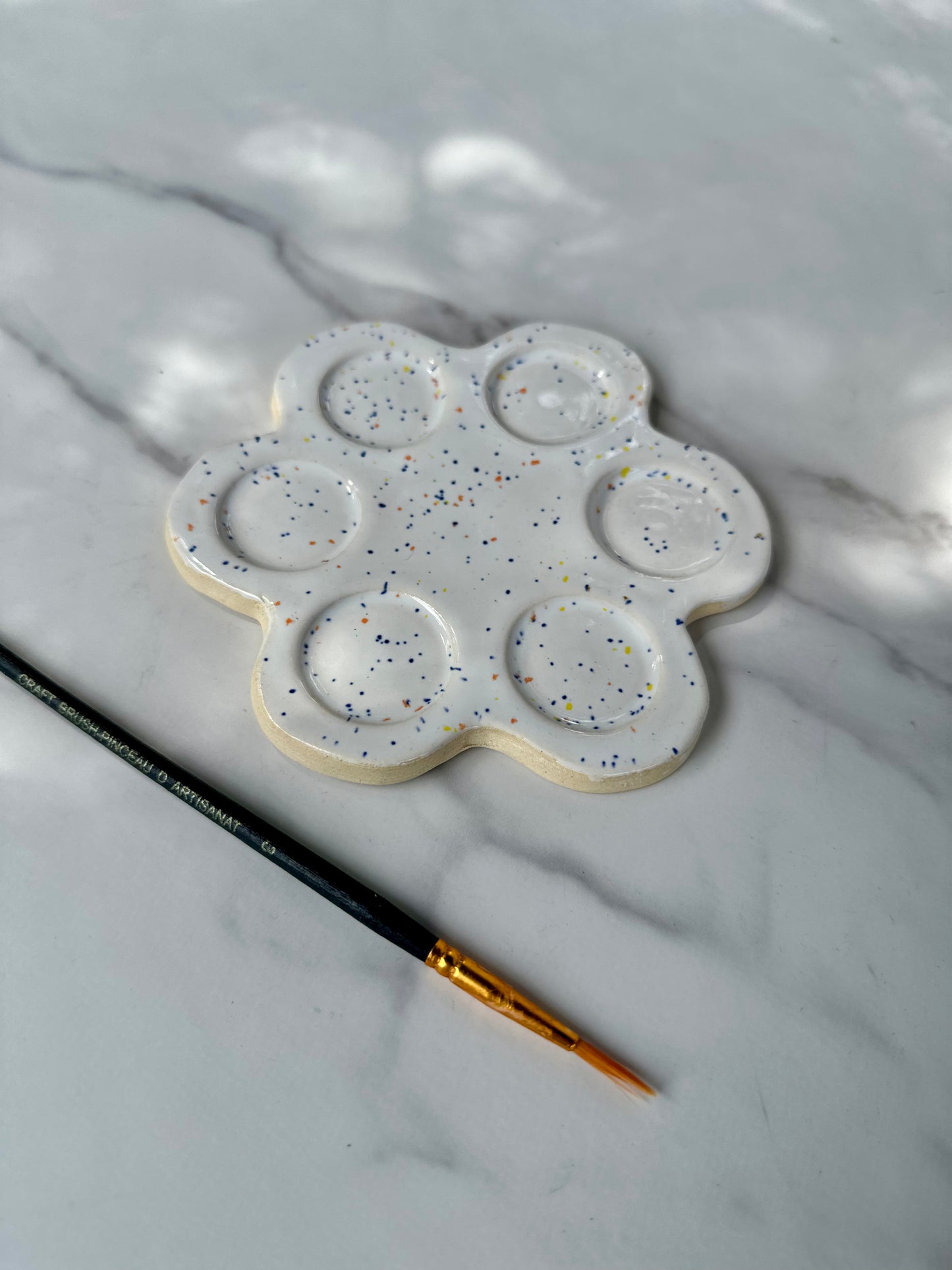 SMALL PAINT PALETTE - WHITE