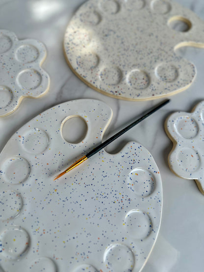 LARGE PAINT PALETTE - WHITE